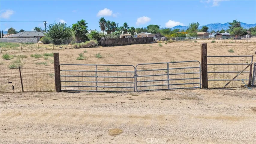 1 Kern Avenue, Hesperia, California 92435 — photo 4