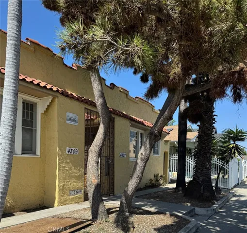 4307 S Normandie, Los Angeles, California 90037 — photo 4