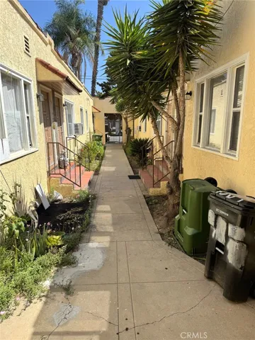 4307 S Normandie, Los Angeles, California 90037 — photo 5