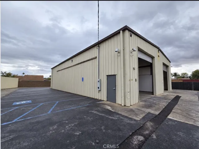 1460 Miller, Colton, California 92324 — photo 4