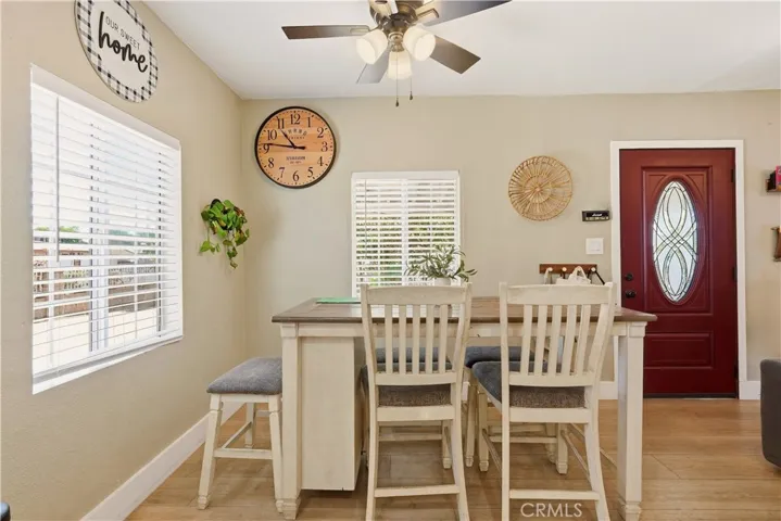 13737 Mercer, Pacoima, California 91331 — photo 5