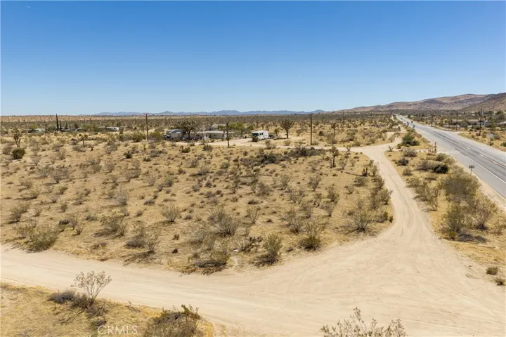 141 Old Woman Springs Road, Yucca Valley, California 92285 — photo 4