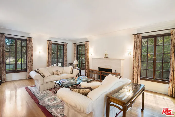 531 N June Street, Los Angeles, California 90004 — photo 5