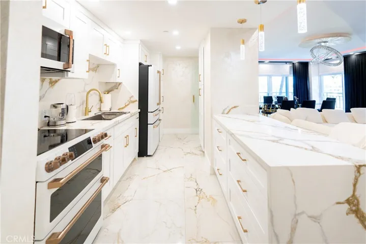 1155 N Brand Boulevard 706, Glendale, California 91202 — photo 4