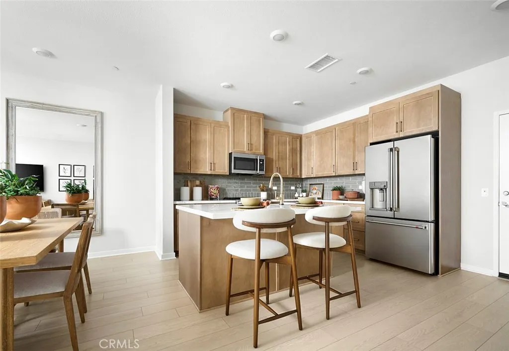 Model home photos for illustration only. Actual home finishes, features, and upgrades may vary. Model home photos for illustration only. Actual home finishes, features, and upgrades may vary.
