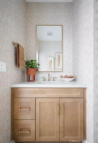 Model home photos for illustration only. Actual home finishes, features, and upgrades may vary.