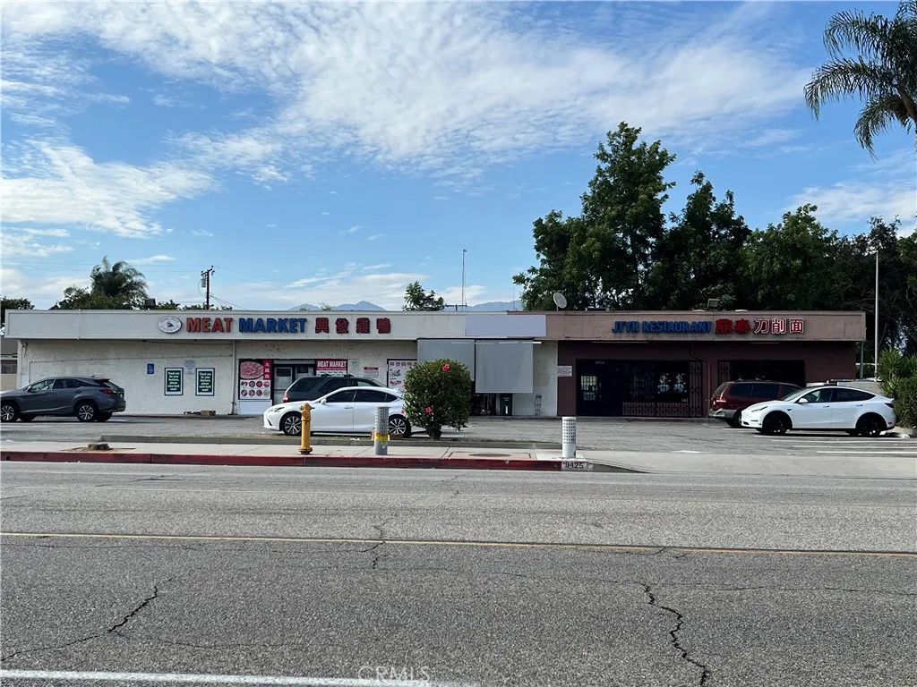 9423 Valley Blvd