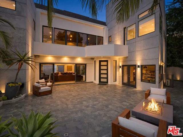 11955 Pinnacle Place, Beverly Hills, California 90210 — photo 5