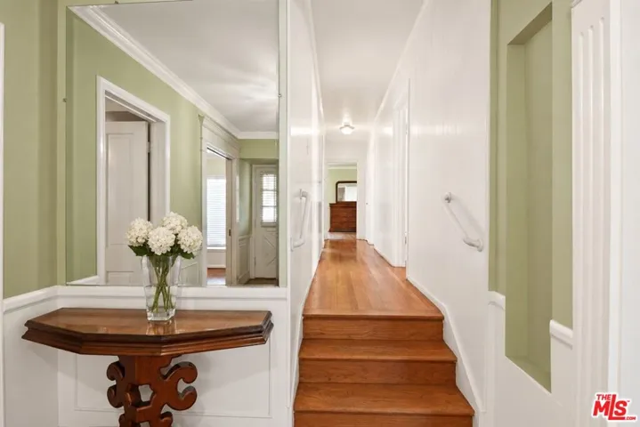 4917 Orinda Avenue, Los Angeles, California 90043 — photo 4