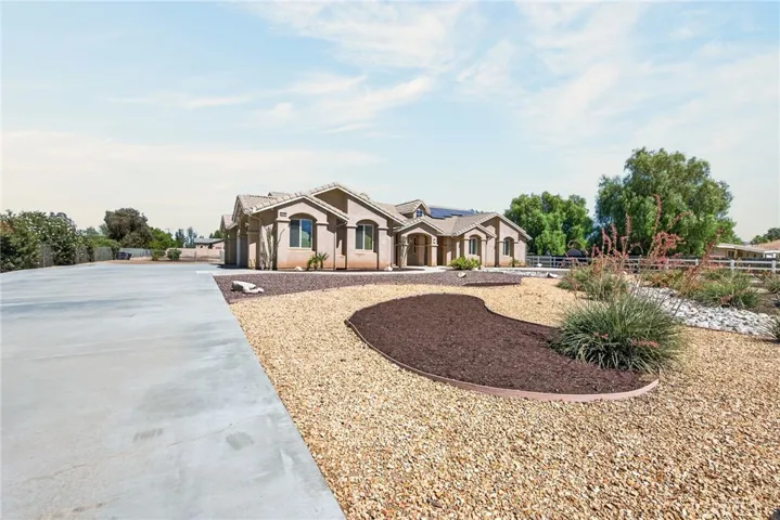 29320 Calle De Caballos, Menifee, California 92585 — photo 4