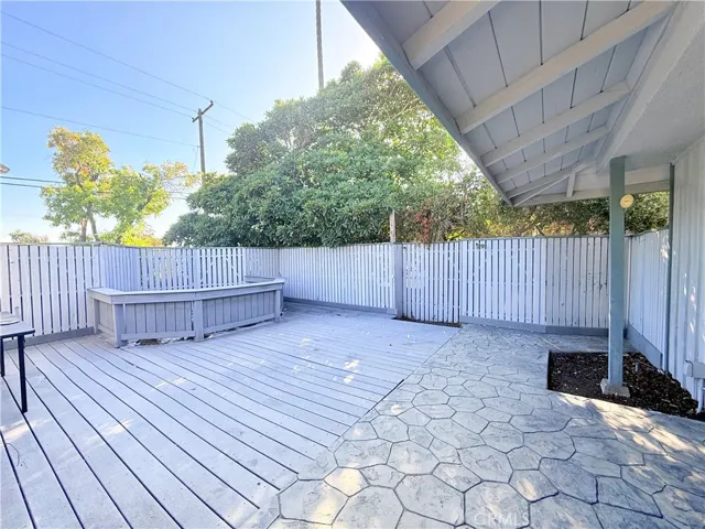 869 W 14th Street, Upland, California 91786 — photo 4