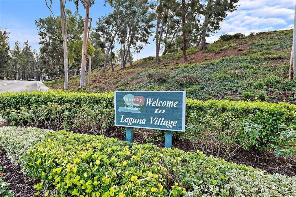 Laguna Village