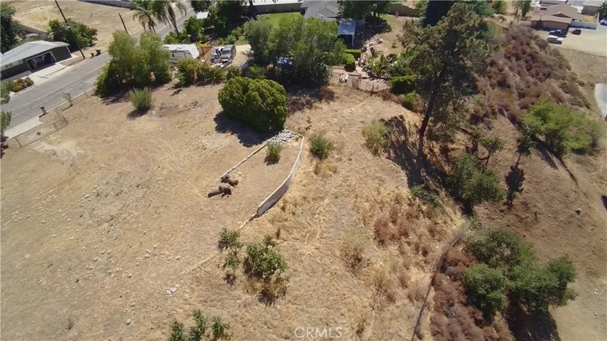 33690 Washington, Yucaipa, California 92399 — photo 5
