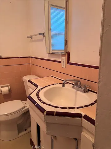 333 E 83rd Street, Los Angeles, California 90003 — photo 5