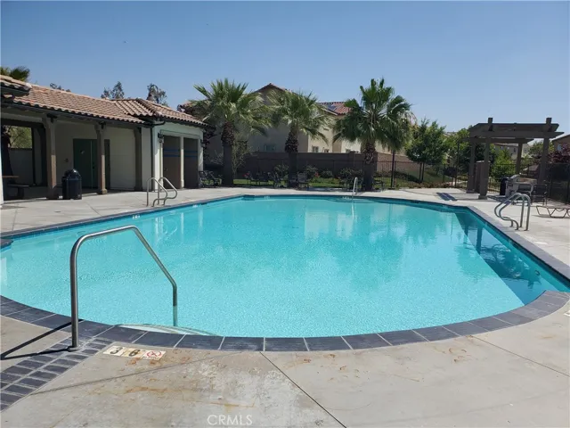 27380 Basalt, Moreno Valley, California 92555 — photo 4