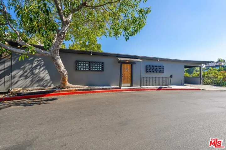 8410 Hollywood Boulevard, Los Angeles, California 90069 — photo 4