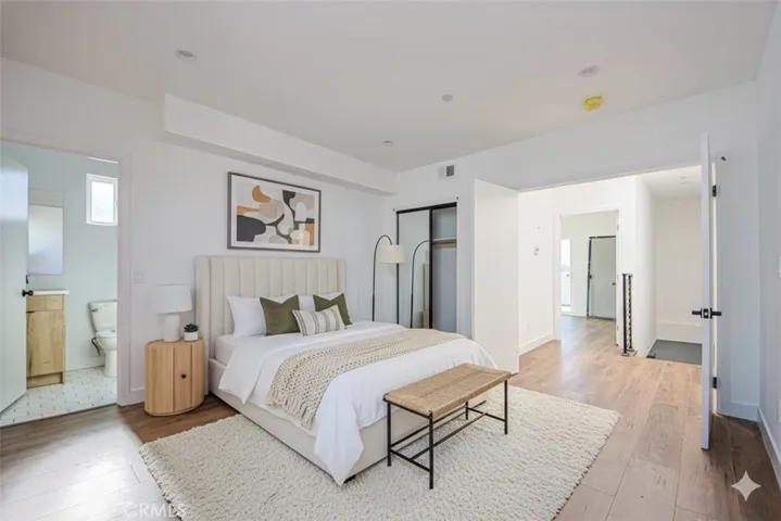6421 Troost, North Hollywood, California 91606 — photo 5