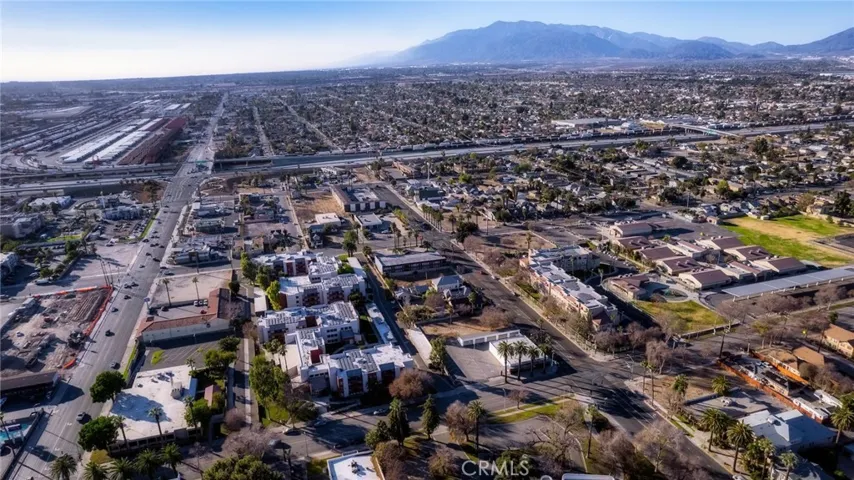 663 W 6th Street, San Bernardino, California 92410 — photo 5