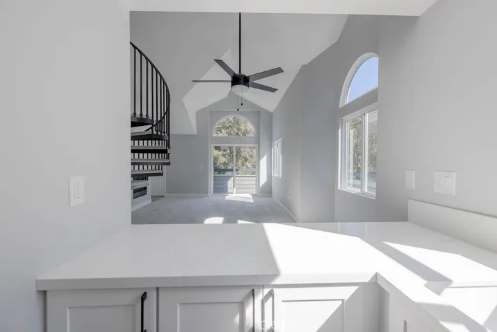 26954 Flo, Canyon Country, California 91351 — photo 5