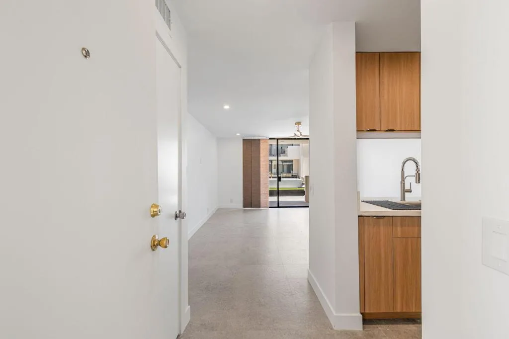 18-web-or-mls-8M4A4470 18-web-or-mls-8M4A4470