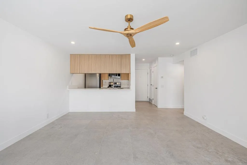 10-web-or-mls-8M4A4430 10-web-or-mls-8M4A4430