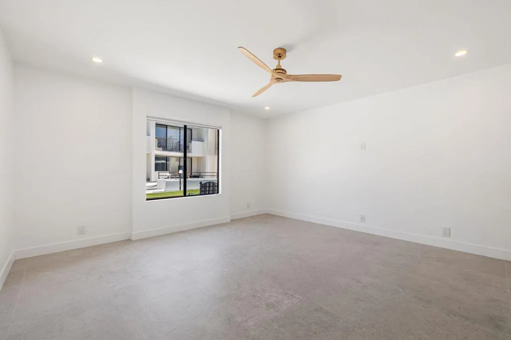 3-web-or-mls-8M4A4393 3-web-or-mls-8M4A4393