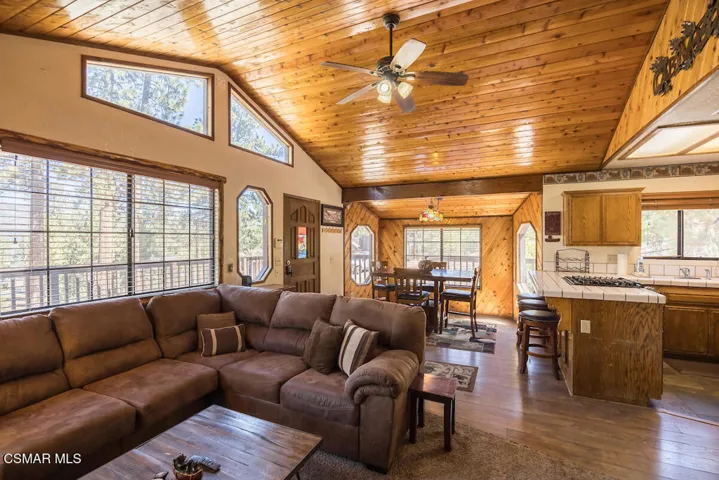 819 Cameron Drive, Big Bear, California 92315 — photo 4