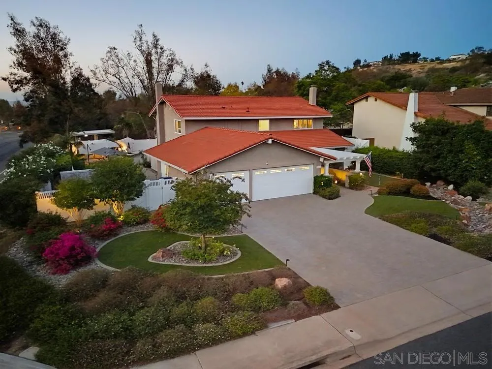 Breathtaking corner lot 5 bedroom/3 bath home! Breathtaking corner lot 5 bedroom/3 bath home!