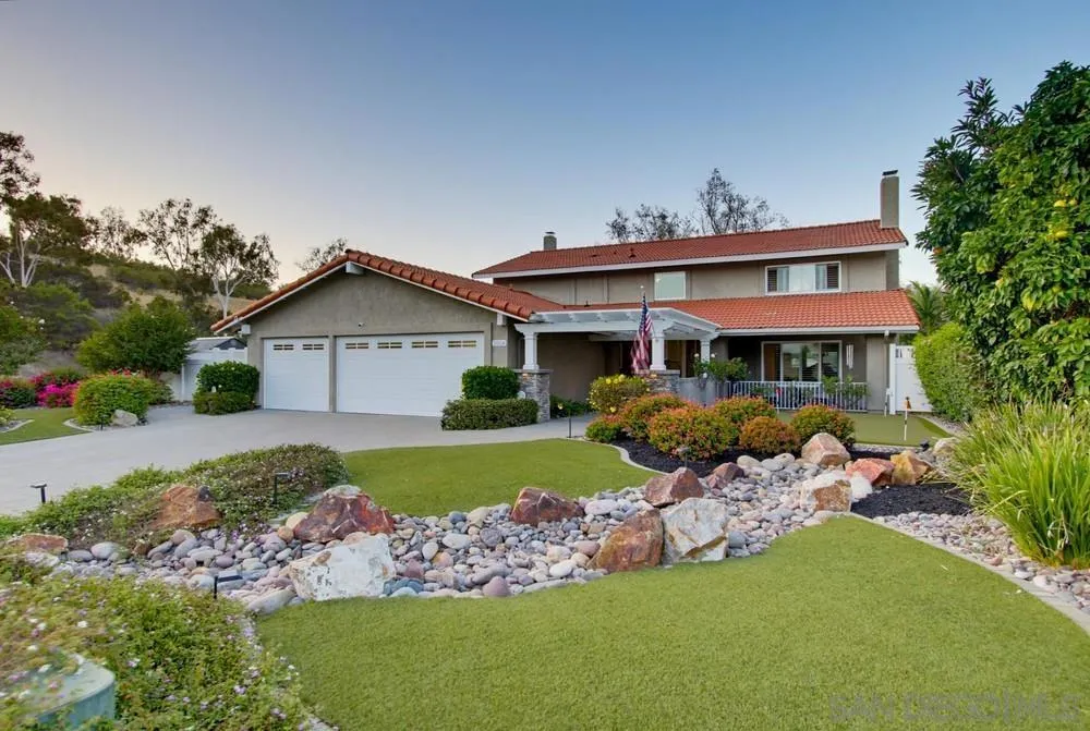 Custom landscape! Custom landscape!