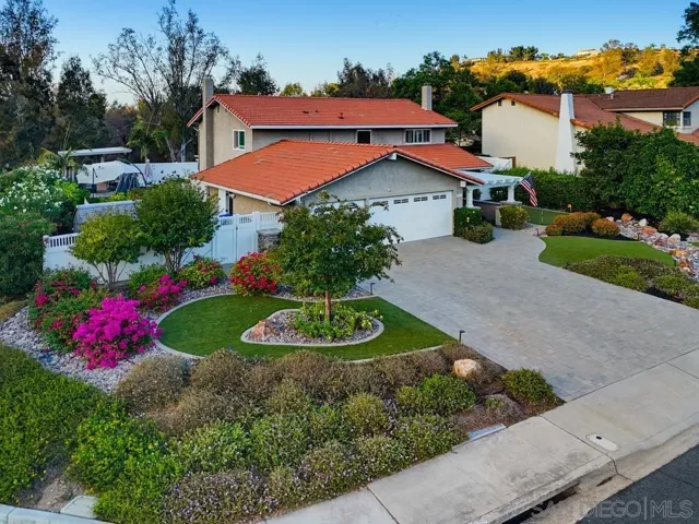Make this YOUR home before someone else does! Welcome Home!