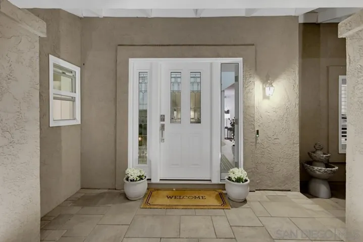 Lovely beveled glass front door!