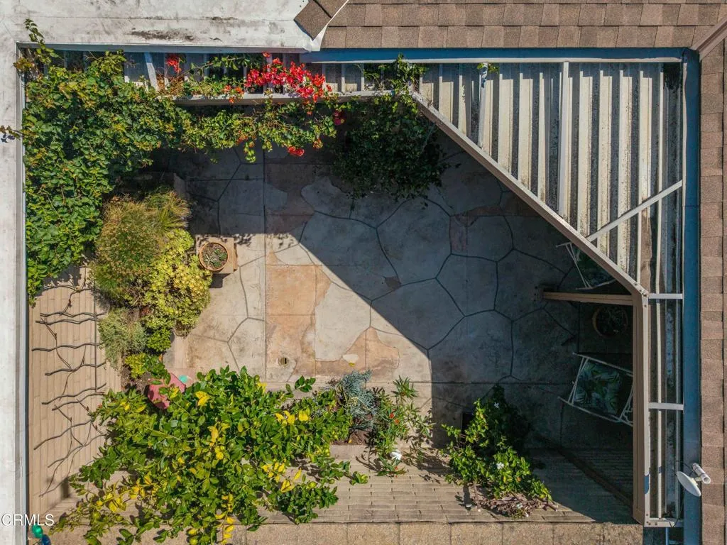 Patio Aerial - 131 E Alta Grn Patio Aerial - 131 E Alta Grn