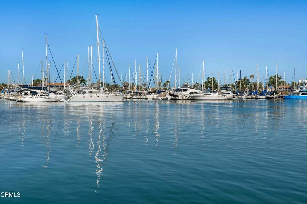 Marina & harbor - 131 E Alta Grn Marina & harbor - 131 E Alta Grn