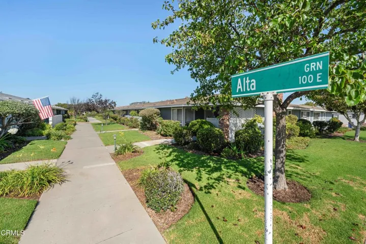 Alta Green street sign - 131 E Alta Grn