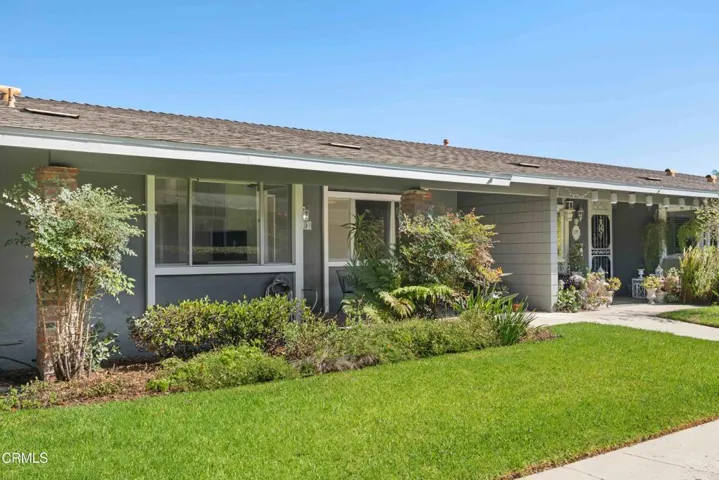 Exterior front - 131 E Alta Grn
