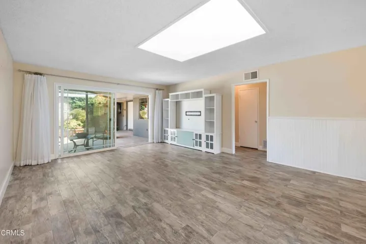 Living Room & Patio - 131 E Alta Grn