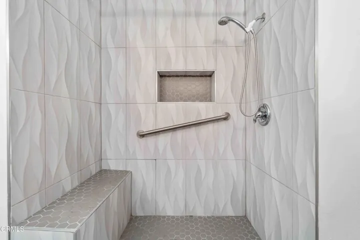 Bathroom 1 - 131 E Alta Grn