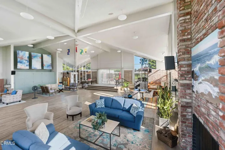 Community clubhouse - 131 E Alta Grn
