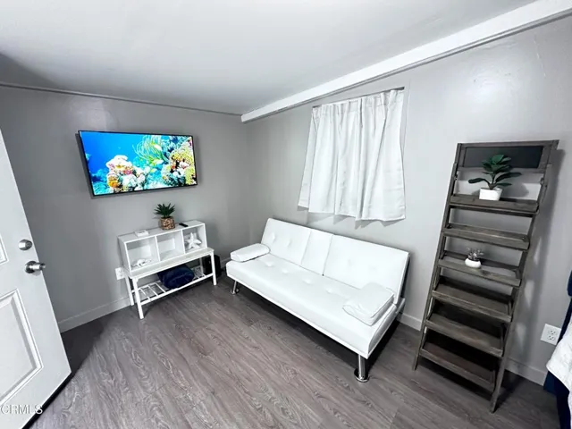 Playroom 1b