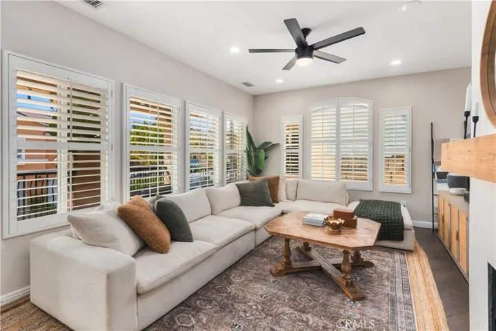 24157 Arrowhead Court, Valencia, California 91354 — photo 5