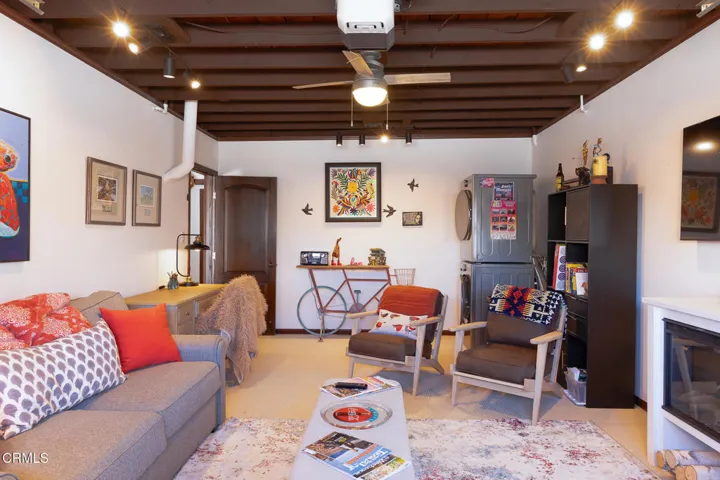 108 Eagle Rock-12