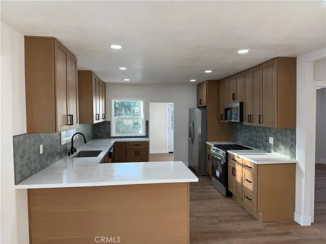 1116 W 76th Street, Los Angeles, California 90044 — photo 4