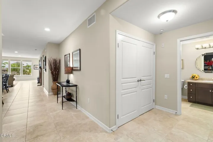 1532 Seabridge Lane, Oxnard, California 93035 — photo 4