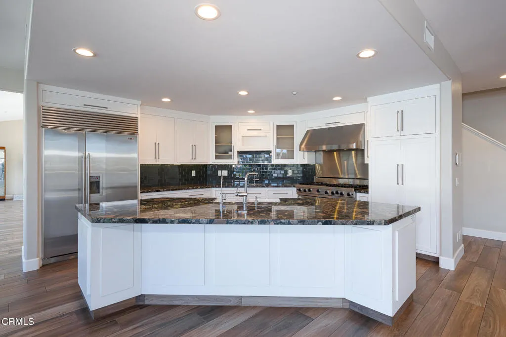 4211 W Hemlock-17 4211 W Hemlock-17