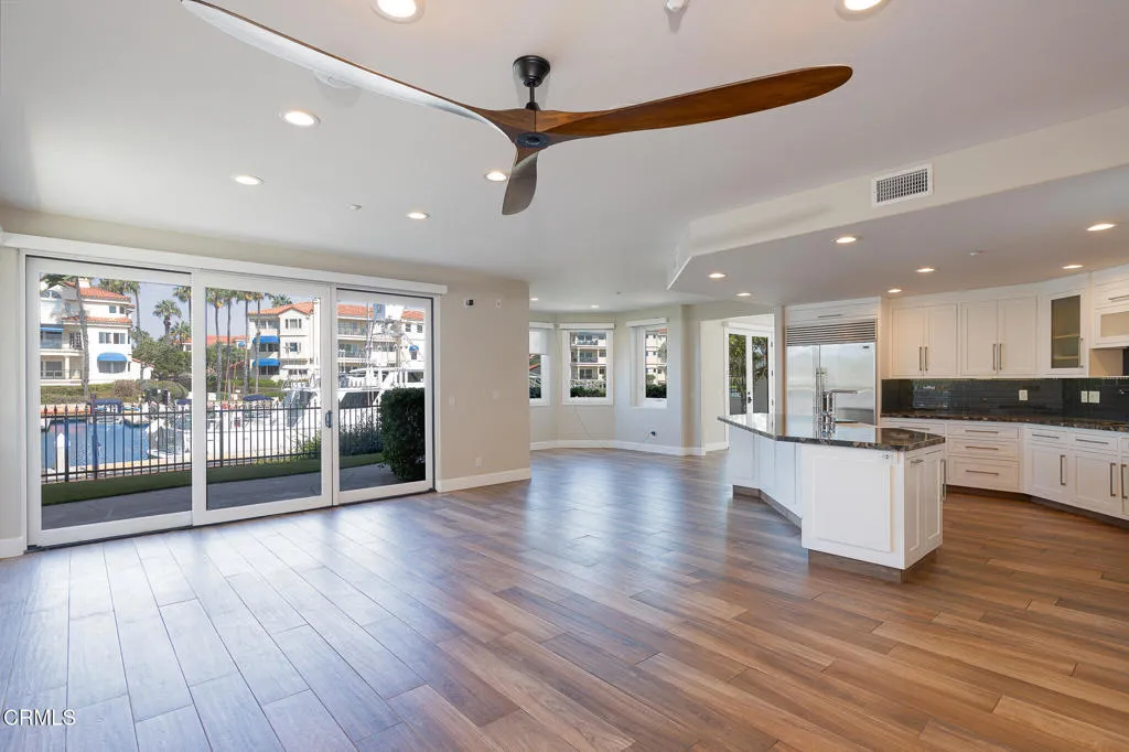 4211 W Hemlock-16 4211 W Hemlock-16