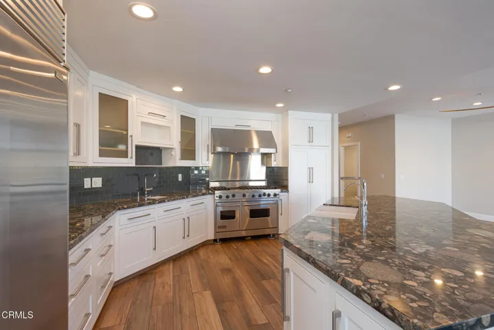 4211 W Hemlock-19
