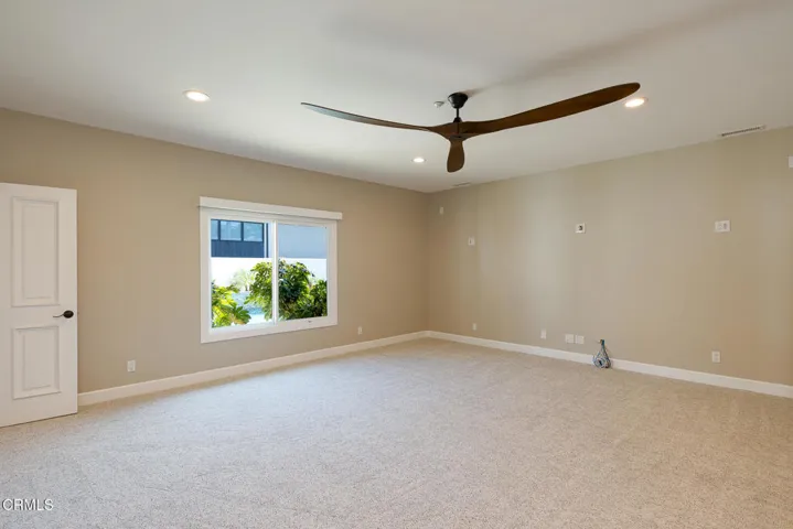 4211 W Hemlock-13