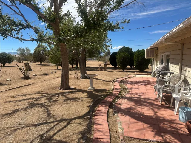 9545 Joshua Street, Apple Valley, California 92308 — photo 5