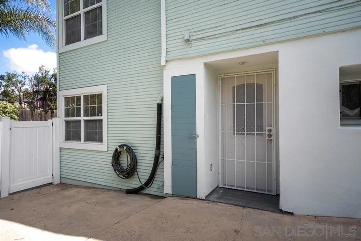 1000 sq. ft. space permitted in 2005, including foundation retrofit