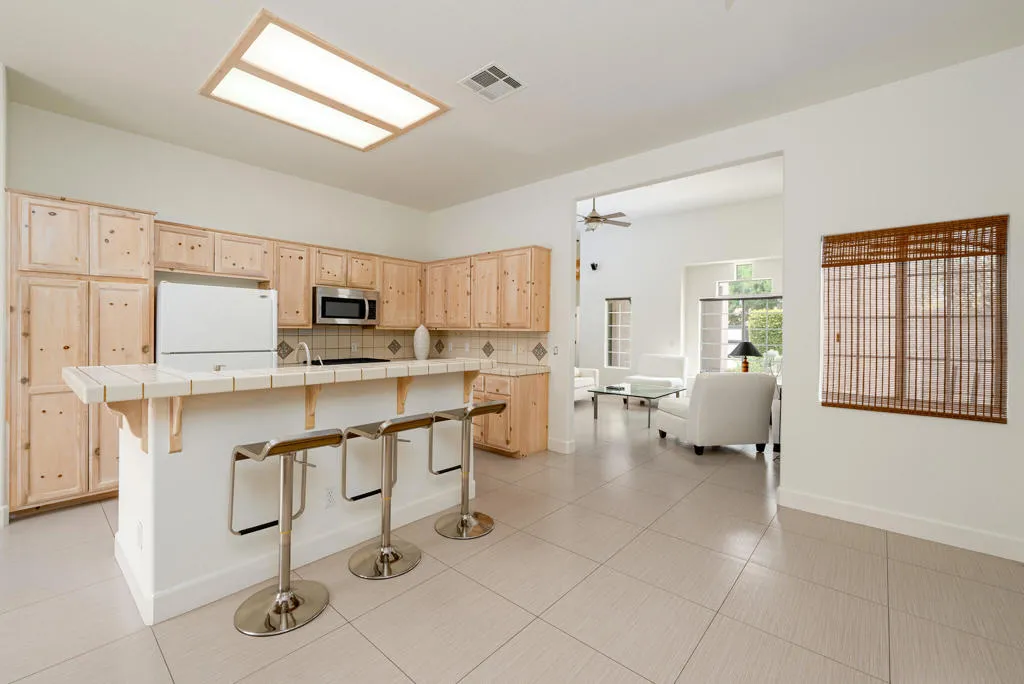 30106Alvera-14 30106Alvera-14